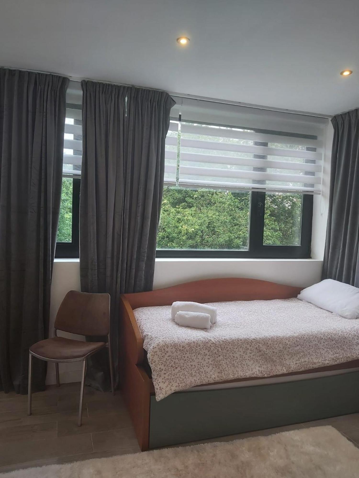Casa Da Queira Guest House Ares Exterior photo